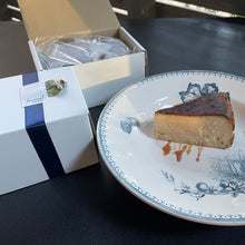 画像をギャラリービューアに読み込む, 普賢珈琲のバスクチーズケーキ4ピース*冷凍便*化粧箱入り*
