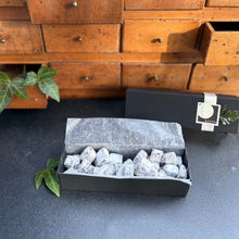 画像をギャラリービューアに読み込む, ガナッシュ オ ショコラ "コンカッセ" 洋酒カルヴァドス入り
